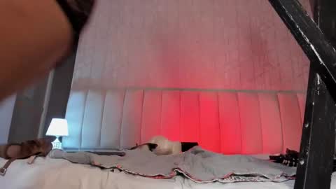 Snapshot of alana_jones__ chatting on 12/08/24, 03:13 Alana Jonnes - SwItCh BDSM SLAVE AND DOMINATRIX online show from 12/08/24, 03:13