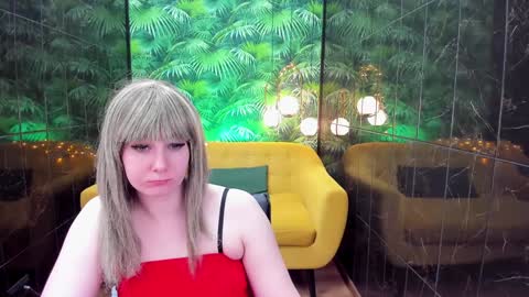 Snapshot of alana_soft chatting on 12/29/24, 02:00 Alana online show from 12/29/24, 02:00