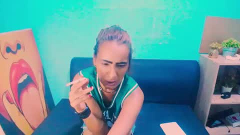 Snapshot of alanadelray chatting on 01/11/25, 11:34 alanadelray online show from 01/11/25, 11:34