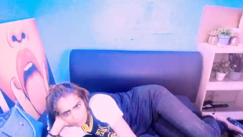 Snapshot of alanadelray chatting on 02/10/25, 01:55 alanadelray online show from 02/10/25, 01:55