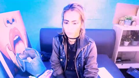 Snapshot of alanadelray chatting on 02/11/25, 08:05 alanadelray online show from 02/11/25, 08:05