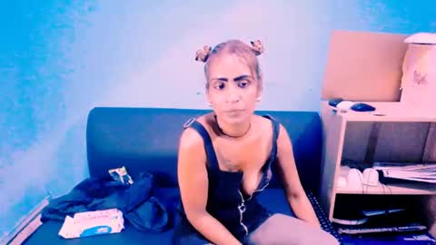 Snapshot of alanadelray chatting on 02/28/25, 11:14 alanadelray online show from 02/28/25, 11:14