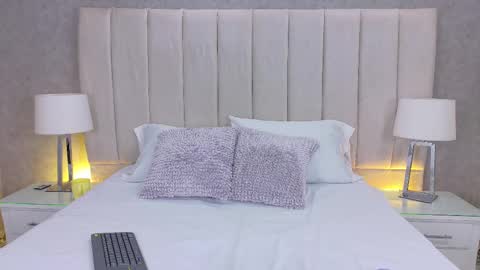 Alanah Bustamante online show from 10/16/25, 07:48