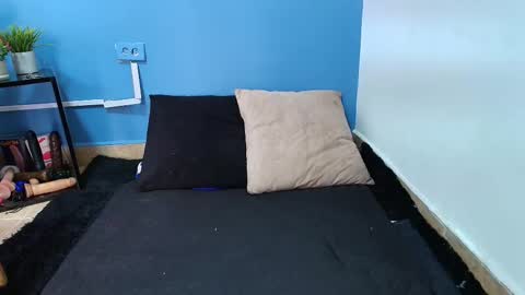 Alanah Prestoon online show from 10/26/25, 05:52