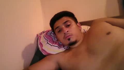 Snapshot of alanargenttt25 chatting on 02/05/25, 08:00 alanargenttt25 online show from 02/05/25, 08:00