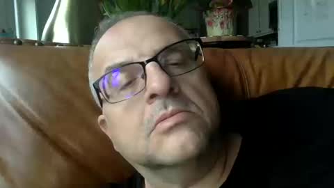 alankrieski1174 online show from 10/12/25, 11:53