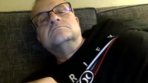 alankrieski1174 online show from 10/15/25, 02:22