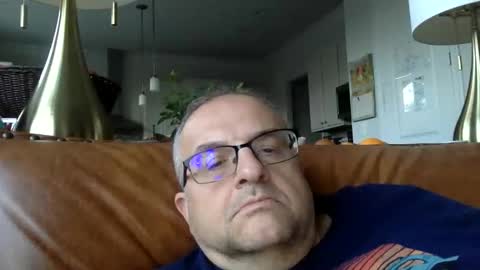 alankrieski1174 online show from 11/10/25, 12:04