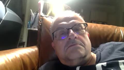 alankrieski1174 online show from 11/20/25, 05:51