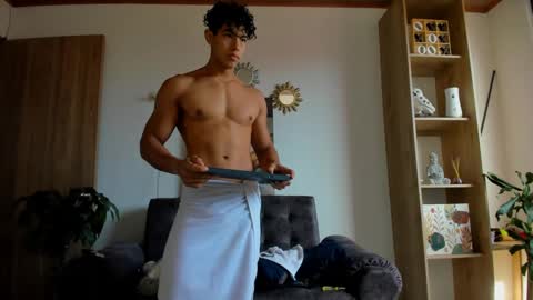 Snapshot of alansex66 chatting on 10/01/25, 01:17 Alan online show from 10/01/25, 01:17