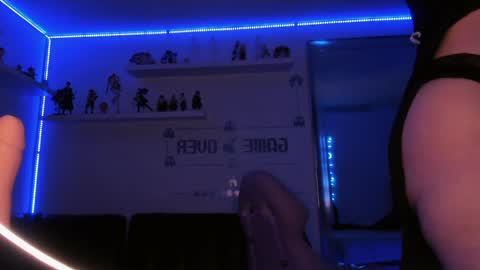 albaandthayron online show from 01/14/25, 03:04