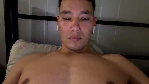 Snapshot of albe971088 chatting on 01/16/25, 05:33 camiik online show from 01/16/25, 05:33