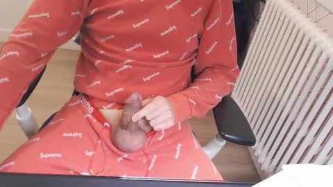 albertom78 online show from 02/17/25, 04:09