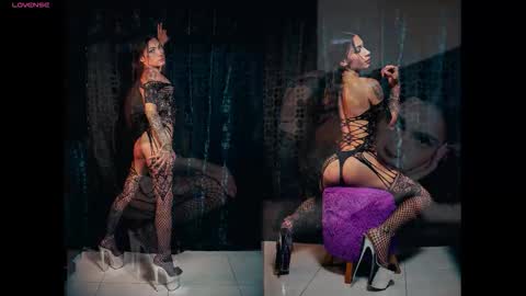 Snapshot of ale_2509 chatting on 10/12/25, 03:33 Ale online show from 10/12/25, 03:33