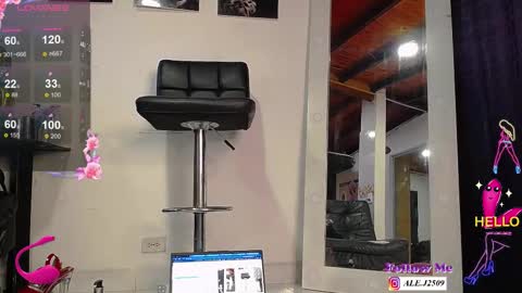 Snapshot of ale_2509 chatting on 11/10/25, 12:59 Ale online show from 11/10/25, 12:59