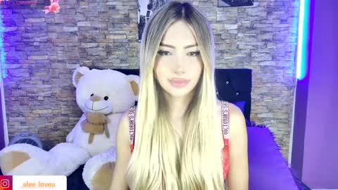 Snapshot of ale_love_ chatting on 01/30/25, 02:38 ALE LOVE online show from 01/30/25, 02:38