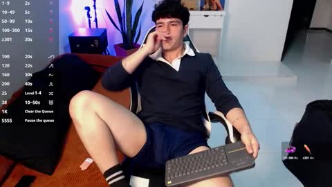 Snapshot of alec_spencer chatting on 09/23/25, 01:41 alec online show from 09/23/25, 01:41