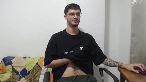 aleex_miller online show from 10/07/25, 12:08