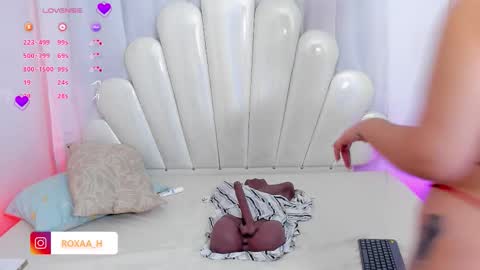 Roxana online show from 11/20/25, 05:40