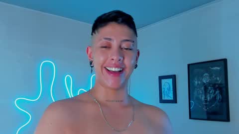 Alejandra online show from 09/17/25, 06:59