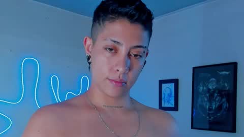 Alejandra online show from 10/22/25, 11:04