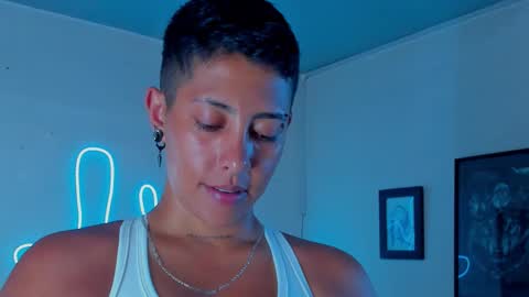 Alejandra online show from 11/08/25, 03:29