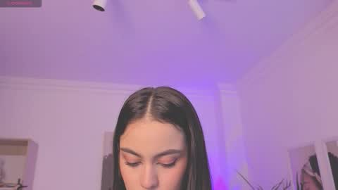 Alejandra online show from 11/13/25, 11:53