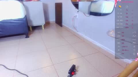 Snapshot of alejandra_martinss chatting on 10/28/25, 02:42 alejandra martins online show from 10/28/25, 02:42