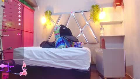 Snapshot of alejandra_martinss chatting on 11/19/25, 03:39 alejandra martins online show from 11/19/25, 03:39