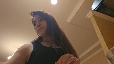 Snapshot of alejandradelaney chatting on 12/22/24, 03:33 alejandradelaney online show from 12/22/24, 03:33