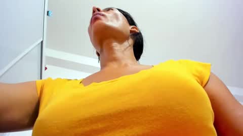 Snapshot of alejandrahotts chatting on 03/02/25, 07:45 alejandrahotts online show from 03/02/25, 07:45