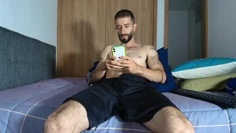 Alejandro Hernndez online show from 01/31/25, 03:52