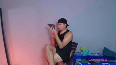 Alejandro G online show from 11/08/25, 12:16