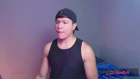 Alejandro G online show from 11/09/25, 02:04