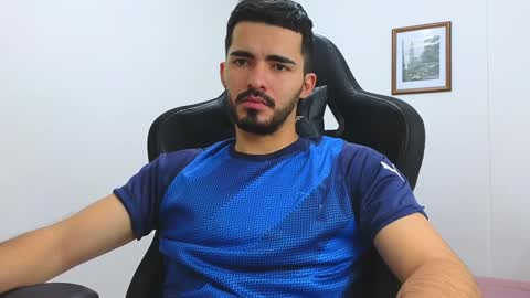 alejandroo_7 online show from 01/17/25, 10:56