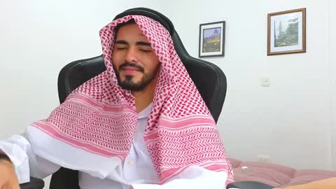 alejandroo_7 online show from 01/19/25, 12:49