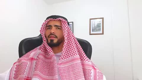 alejandroo_7 online show from 03/09/25, 07:37