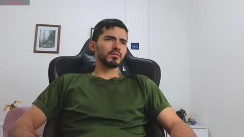 alejandroo_7 online show from 09/13/25, 03:56