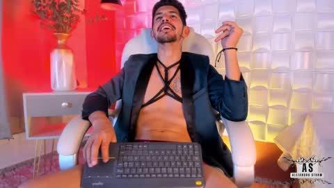 Alejo  online show from 02/14/25, 11:31