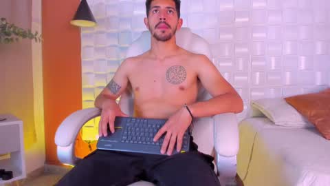 Alejo  online show from 03/12/25, 08:20