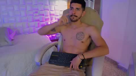 Alejo  online show from 10/09/25, 08:40