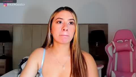 Snapshot of alejarosse chatting on 03/04/25, 09:32 alejandra independent models online show from 03/04/25, 09:32