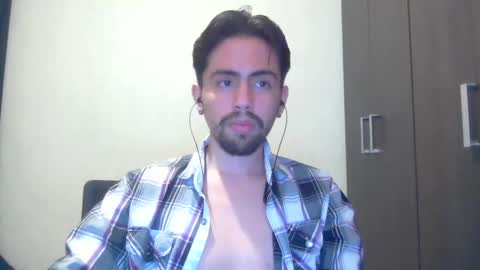 Snapshot of alejo_shy chatting on 12/12/24, 11:47 alejo_shy online show from 12/12/24, 11:47
