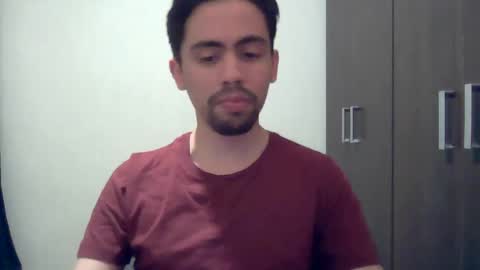 Snapshot of alejo_shy chatting on 12/24/24, 03:05 alejo_shy online show from 12/24/24, 03:05