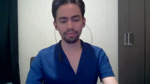 Snapshot of alejo_shy chatting on 12/25/24, 04:33 alejo_shy online show from 12/25/24, 04:33