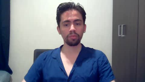 Snapshot of alejo_shy chatting on 01/02/25, 04:41 alejo_shy online show from 01/02/25, 04:41
