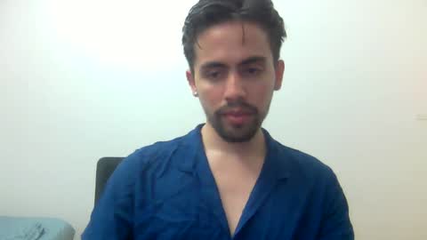 Snapshot of alejo_shy chatting on 01/16/25, 02:09 alejo_shy online show from 01/16/25, 02:09