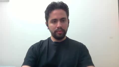 Snapshot of alejo_shy chatting on 10/28/25, 03:10 alejo_shy online show from 10/28/25, 03:10