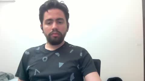 Snapshot of alejo_shy chatting on 11/10/25, 12:31 alejo_shy online show from 11/10/25, 12:31