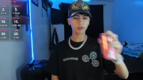 Snapshot of alejoo_storms chatting on 09/13/25, 08:36 alejo online show from 09/13/25, 08:36